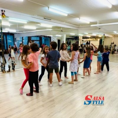 Les bienfaits de la danse ADOS école Salsa Style Genève